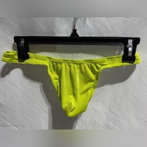 N2N Neon Lime thong